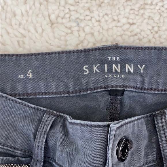 WHBM Jeans - Picture 4 of 4